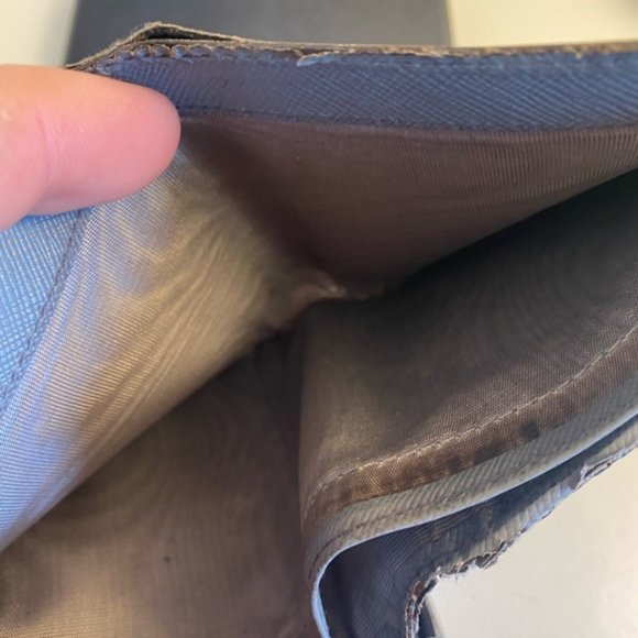 SOLD Gray Prada Saffiano Leather Bifold Wallet - Picture 10 of 12